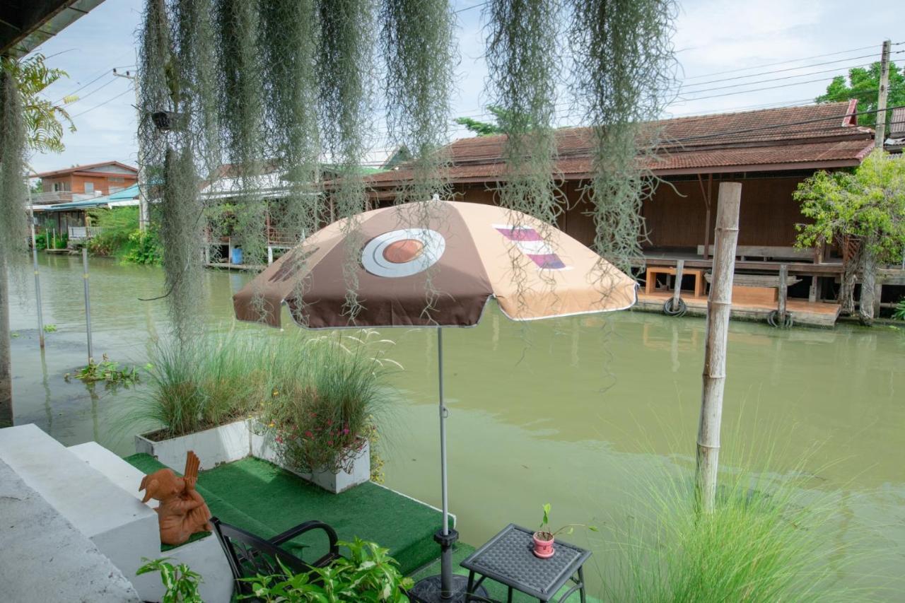 Reuan Vilawan Ratchaburi 外观 照片