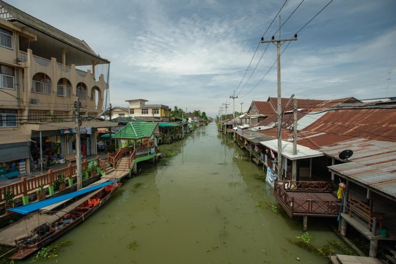 Reuan Vilawan Ratchaburi 外观 照片